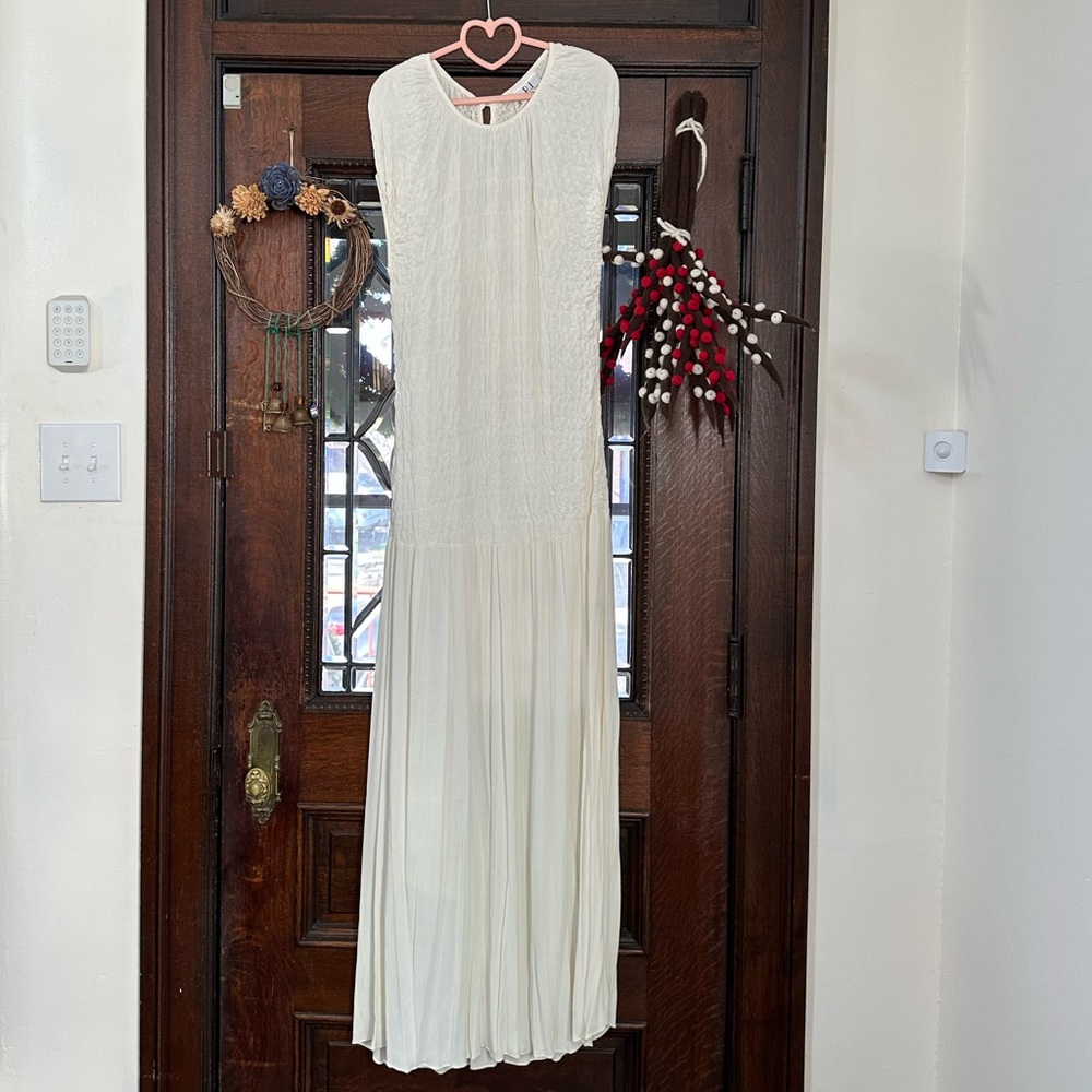 Vintage R.J. Collection by Chelsea Rousseau Long Ruched Gown, Ivory, Size 6